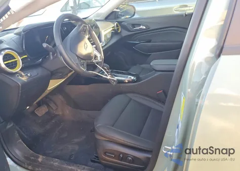 2025 Chevrolet Trax Activ z USA, uszkodzony, nr VIN KL77LKEP6SC328853